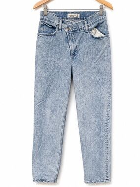 Abercrombie & Fitch Curve Love 90s Straight Ultra High Rise Criss Cross Jeans 27